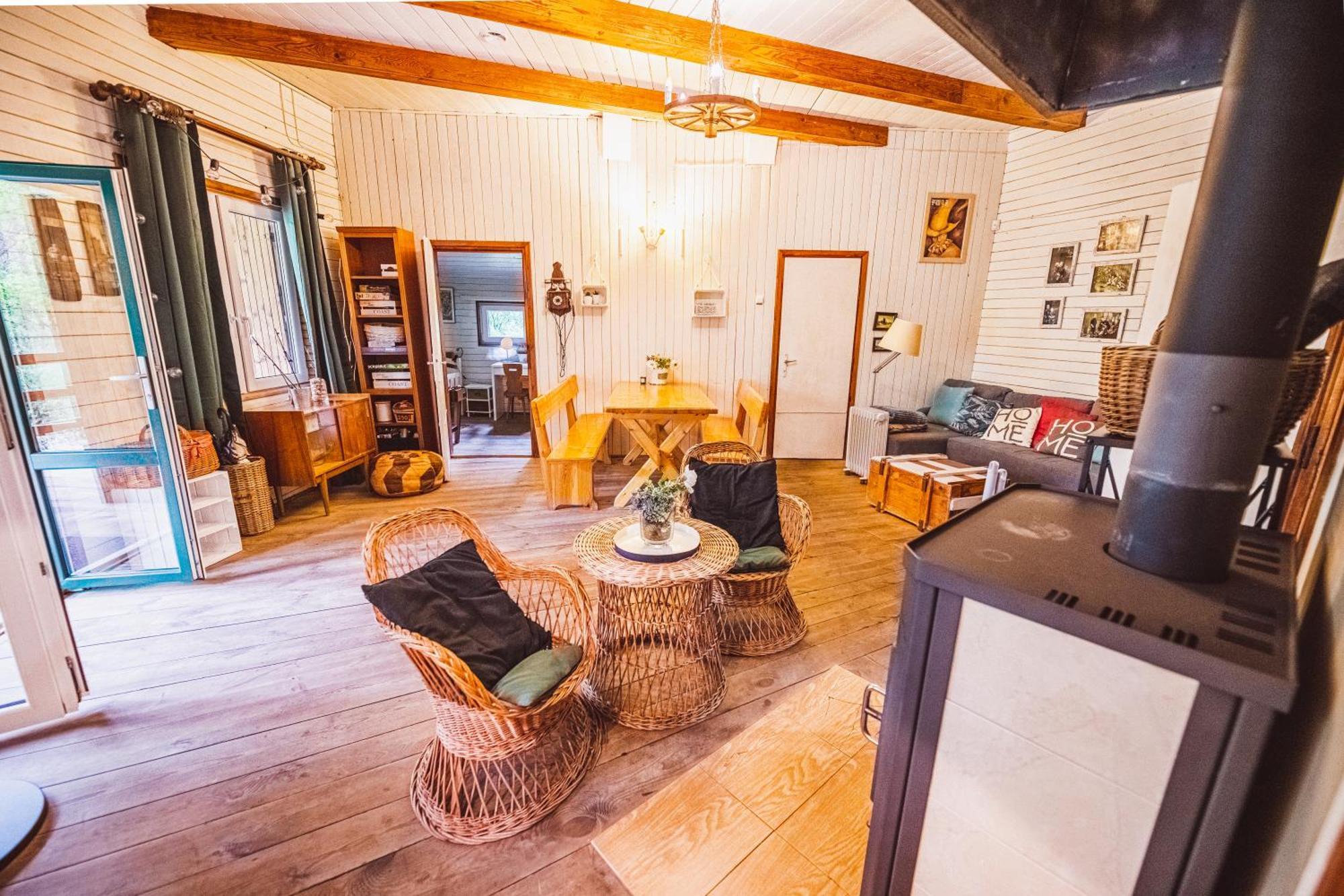 Cozy Nature Retreat With Patio Fireplace Garden Maciejowice Экстерьер фото